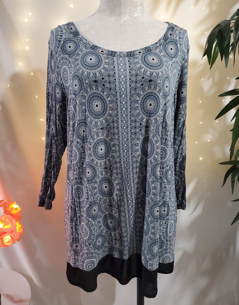 Rose + Olive Boho Mandala 3/4 Sleeve Tunic Top Womens Plus Size 1X Blue Hippie